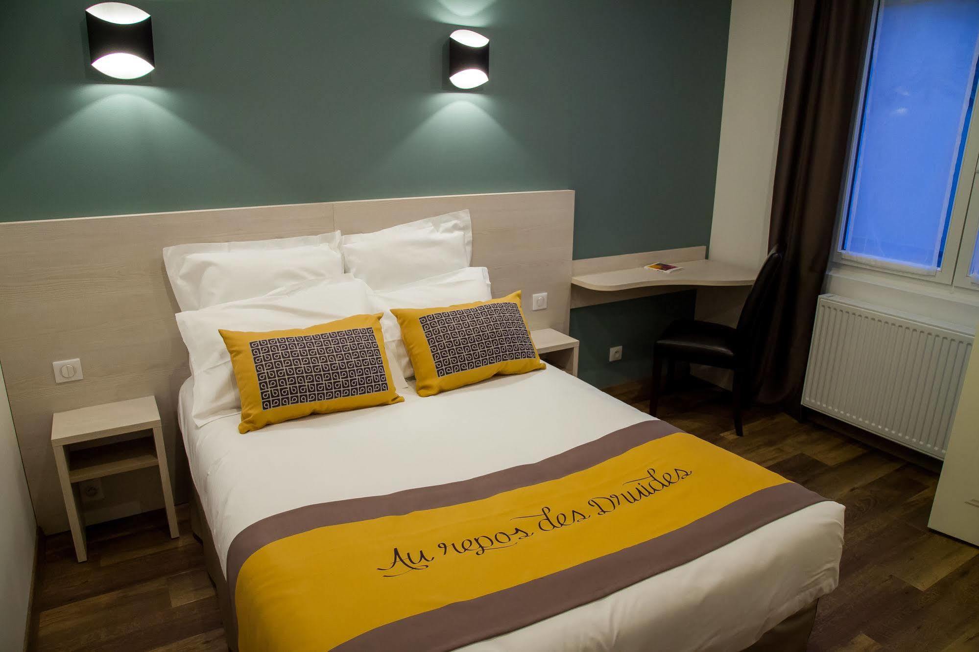 The Originals City, Le Relais Des Carnutes Brezolles Verneuil Sur Avre Экстерьер фото